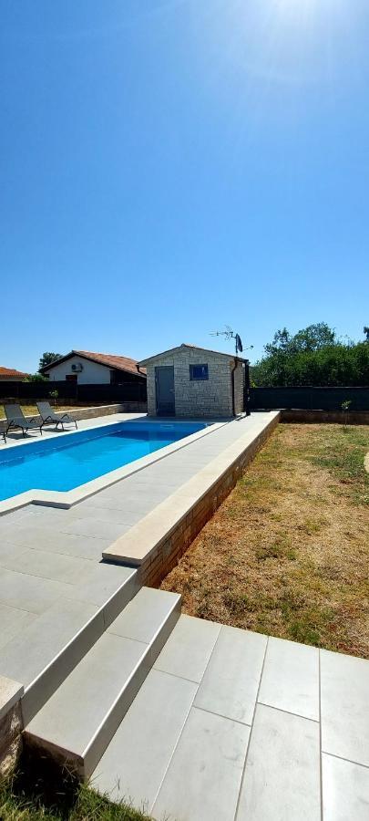 Belavic - Kazuni Apartment Peruski