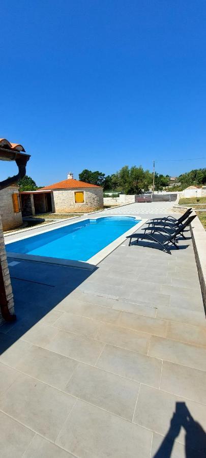 Belavic - Kazuni Apartment