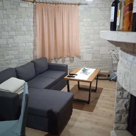 Apartmani Belavic - Kazuni Peruški Exteriér fotografie